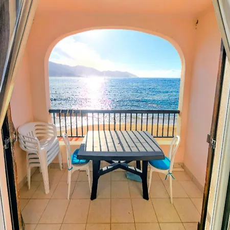 Beautiful Sea View On 4pers *